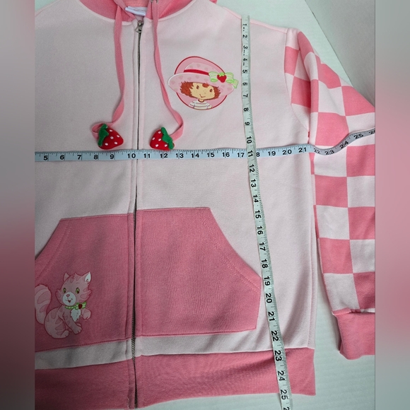 Strawberry Shortcake Pink Sweater - Picture 6 of 8